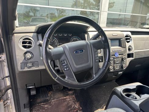 Used 2014 Ford F150 XLT w/ Equipment Group 302A Luxury AWD/4WD image 10