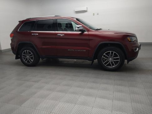 Used 2017 Jeep Grand Cherokee Limited w/ Luxury Group II image 11