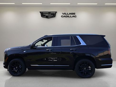 New 2026 Cadillac Escalade Luxury AWD/4WD image 2
