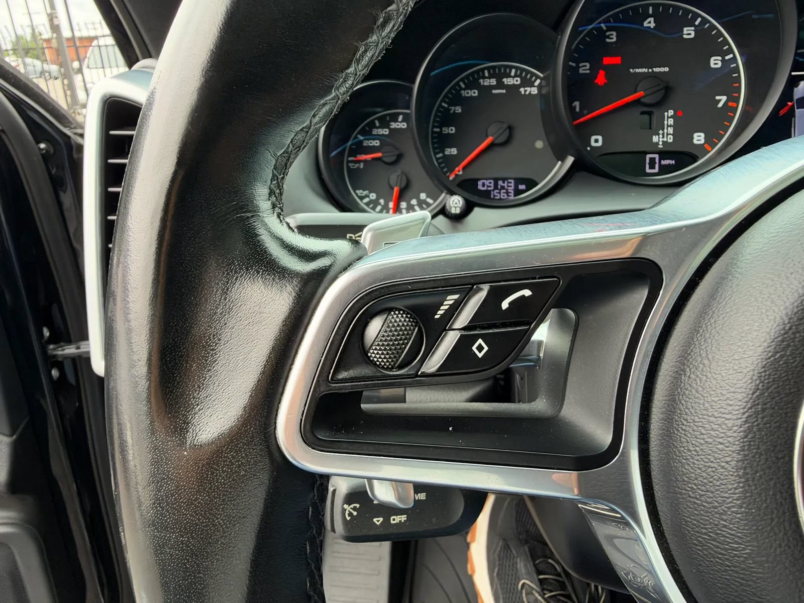 Used 2017 Porsche Cayenne AWD/4WD image 47