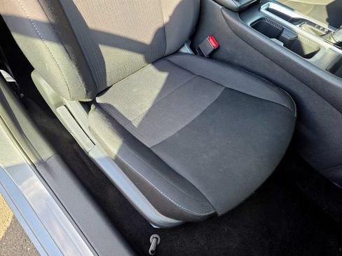 Used 2024 Nissan Sentra SV FWD image 37