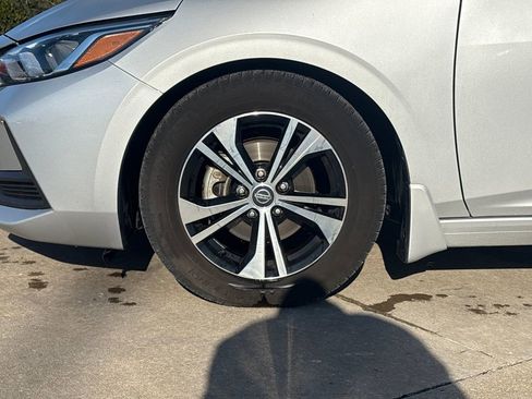 Used 2020 Nissan Sentra SV w/ Lighting Package image 33