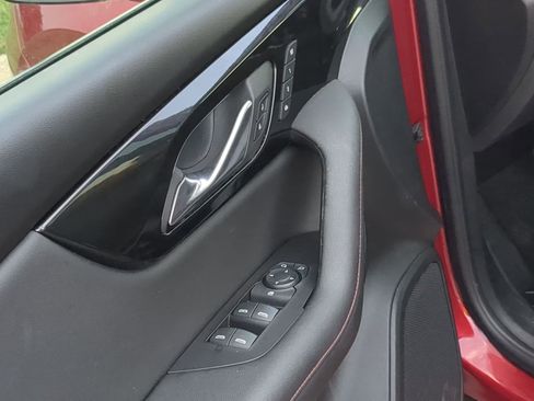 Used 2021 Chevrolet Blazer RS w/ Enhanced Convenience Package image 14