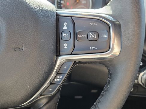 Used 2025 RAM 1500 Laramie image 22