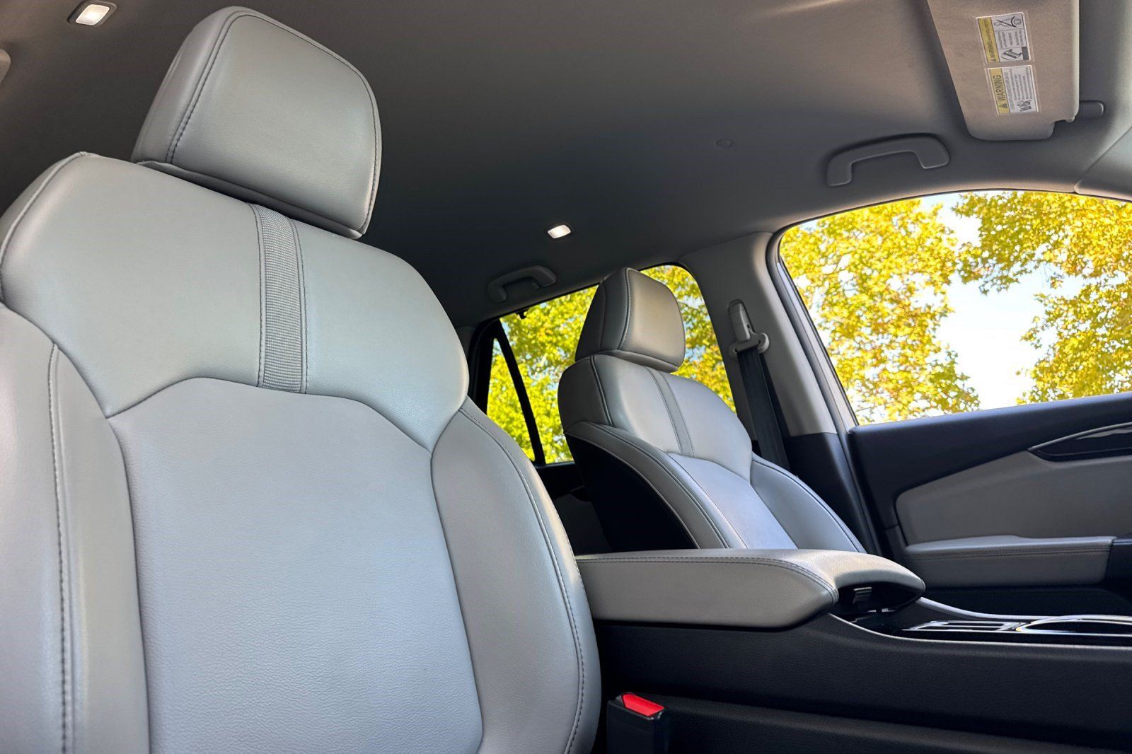 Used 2025 Honda Pilot EX-L image 24