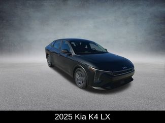Used 2025 Kia K4 LX video 2