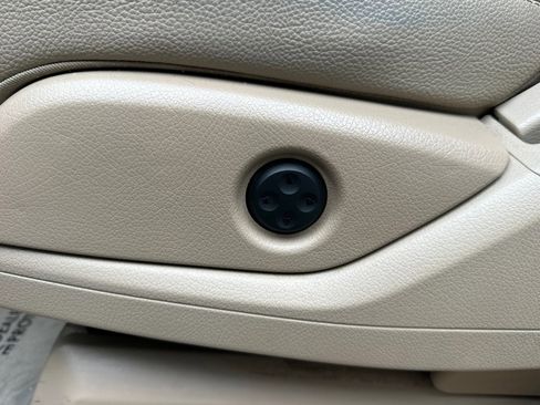 Used 2013 Mercedes-Benz ML 350 4MATIC image 14