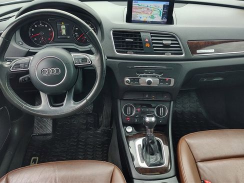 Used 2016 Audi Q3 2.0T Prestige w/ Prestige Package image 13