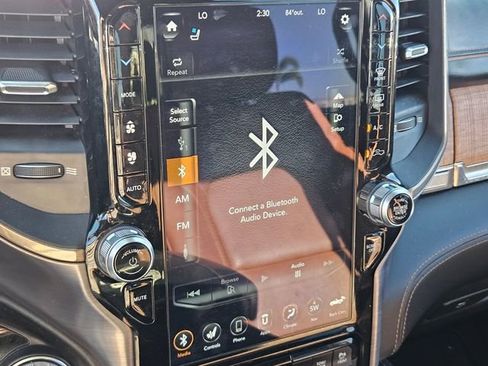 Used 2021 RAM 1500 Limited image 19