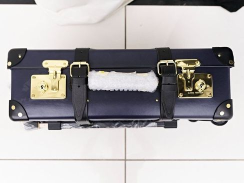 Used 2016 Aston Martin DB9 GT image 36