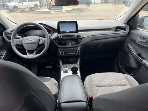 Used 2025 Ford Escape Active image 30