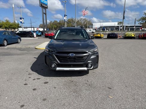 Used 2024 Subaru Outback Limited image 3