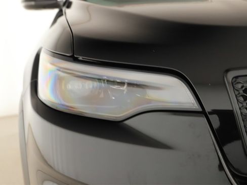 Used 2022 Jeep Cherokee Latitude w/ Sun & Sound Group image 34