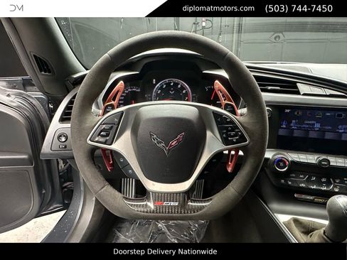 Used 2017 Chevrolet Corvette Z06 image 30