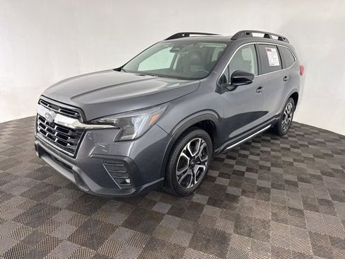 Used 2024 Subaru Ascent Limited w/ Technology Package AWD/4WD image 5