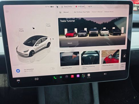 Used 2023 Tesla Model 3 Standard Range RWD image 19