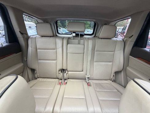 Used 2013 Jeep Grand Cherokee Overland w/ Advance Technology Group RWD image 27