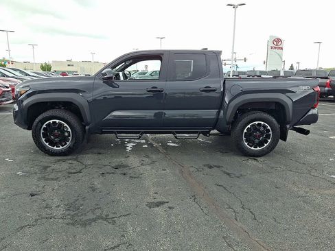 New 2026 Toyota Tacoma TRD Off-Road AWD/4WD image 4