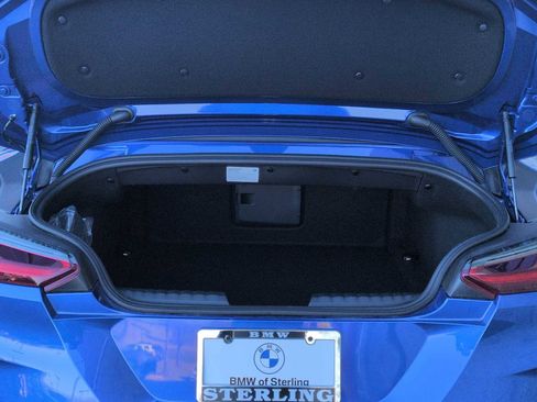 Used 2025 BMW Z4 M40i w/ Premium Package image 32