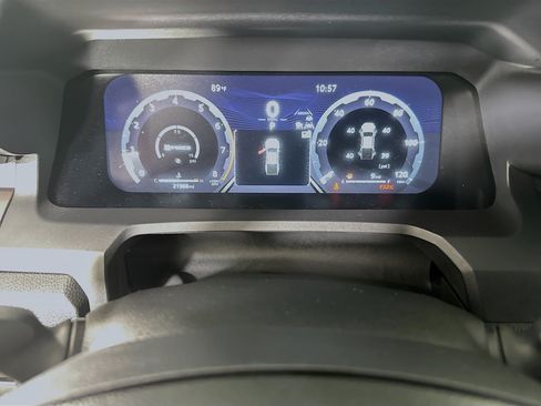 Used 2024 Toyota Tacoma TRD Sport AWD/4WD image 19