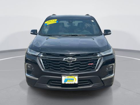 Used 2023 Chevrolet Traverse RS AWD/4WD image 2