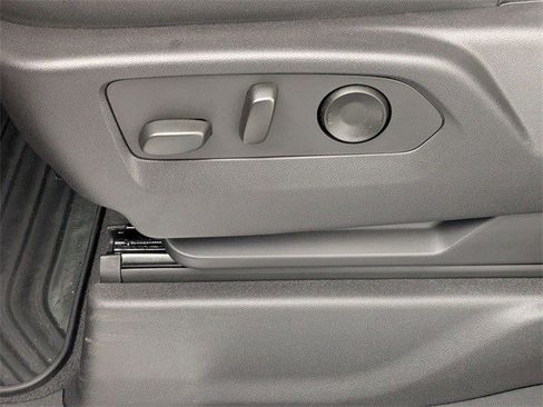 Certified 2022 Chevrolet Silverado 1500 LTZ w/ Technology Package image 13