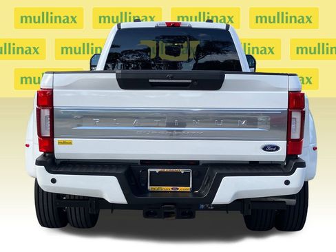 Certified 2022 Ford F450 Platinum w/ FX4 Off-Road Package image 9