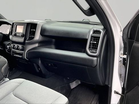 Used 2024 RAM 1500 Big Horn AWD/4WD image 17