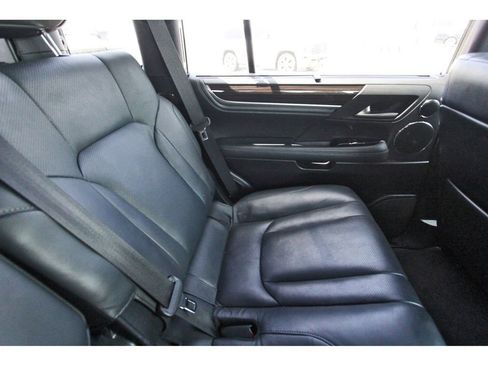 Used 2020 Lexus LX 570 4WD w/ Sport Package image 11