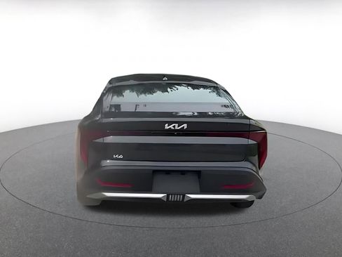 Used 2025 Kia K4 LXS FWD image 7