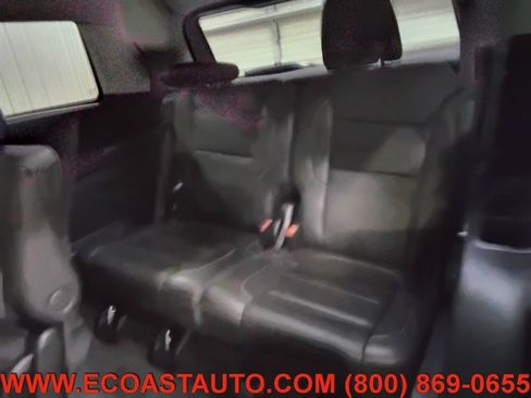 Used 2023 GMC Acadia SLT w/ Preferred Package AWD/4WD image 14