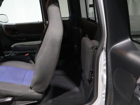 Used 2003 Ford Ranger XLT image 16