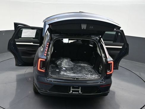 New 2026 Volvo EX90 Ultra AWD/4WD image 33