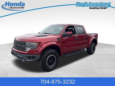 Used 2014 Ford F150 Raptor w/ Equipment Group 801A Luxury image 4