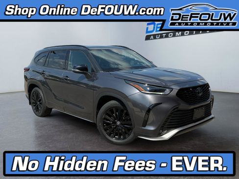Used 2024 Toyota Highlander XSE AWD/4WD image 1