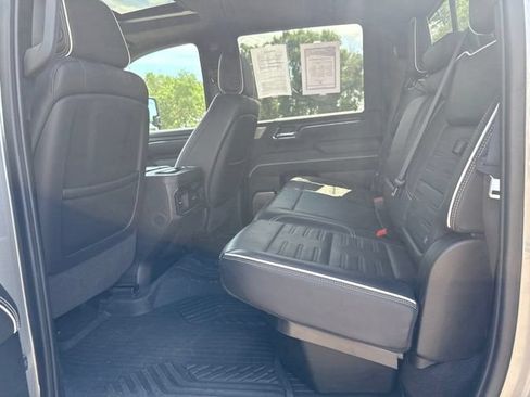 Used 2024 GMC Sierra 2500 AT4X w/ AT4X AEV Edition AWD/4WD image 24