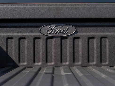 New 2026 Ford F250 Platinum w/ Tremor Off-Road Package AWD/4WD image 49