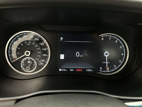 Certified 2026 Genesis G70 2.5T AWD/4WD image 15