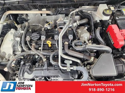 Used 2024 Mitsubishi Outlander SE image 34