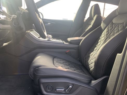 New 2026 Audi SQ8 Premium Plus image 5