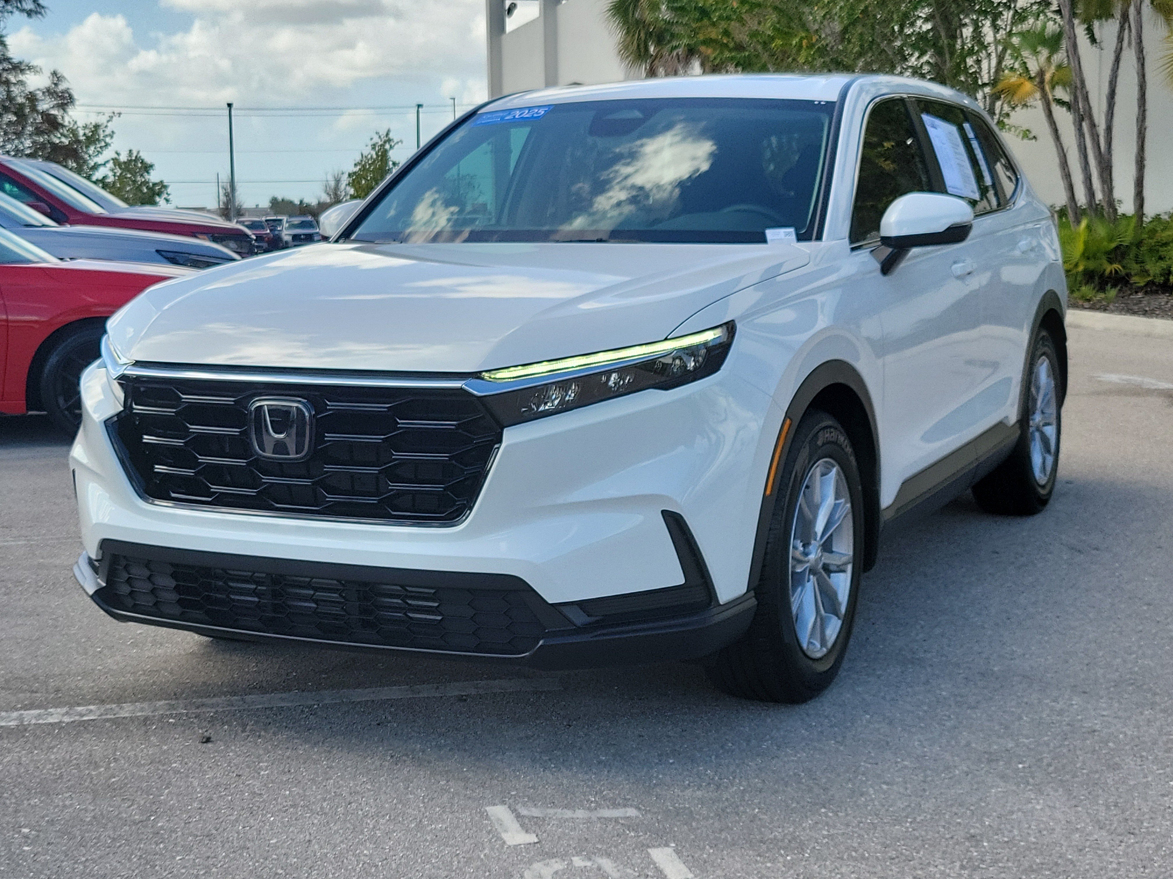 Certified 2025 Honda CR-V EX image 3