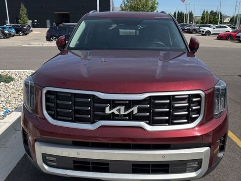 Used 2024 Kia Telluride SX w/ Towing Package AWD/4WD image 2