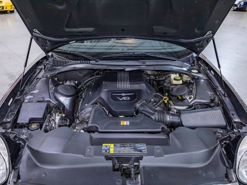 Used 2003 Ford Thunderbird RWD image 16