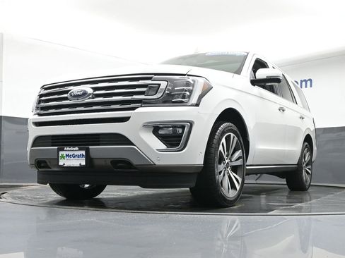 Used 2021 Ford Expedition Limited image 6