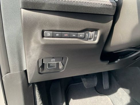 New 2026 Jeep Cherokee Laredo AWD/4WD image 13