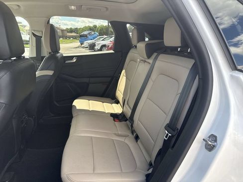 Used 2022 Ford Escape SEL w/ Technology Package AWD/4WD image 20