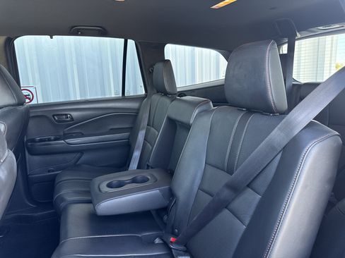 Used 2022 Honda Pilot TrailSport image 22