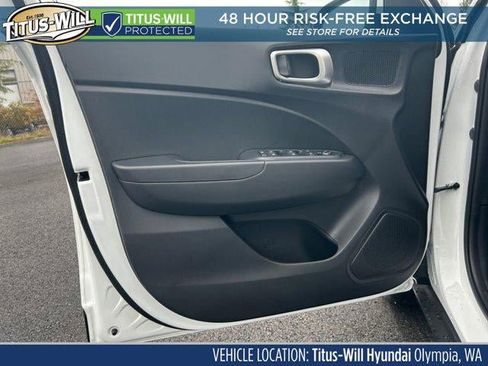 New 2026 Hyundai Venue SEL FWD image 22