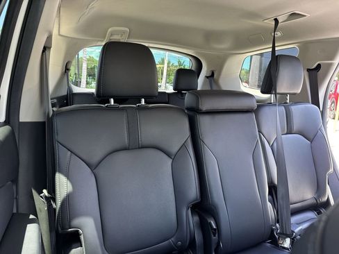Used 2024 Honda Pilot EX-L image 47