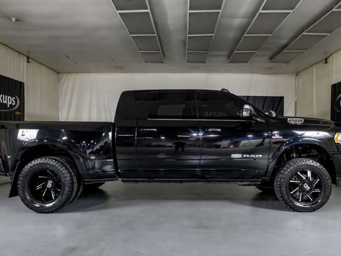 Used 2022 RAM 3500 Limited image 6